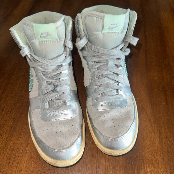 Nike Terminator Lite -Silver- Custom Designed w/ Swarovski crystals Sz 9.5 - Picture 4 of 13